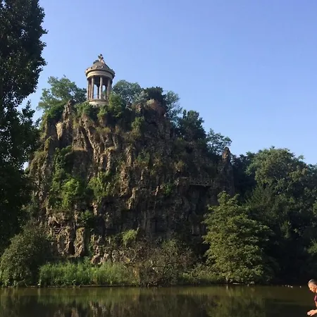 Beautiful Parisian Apt- Buttes-Chaumont Park Apartamento *