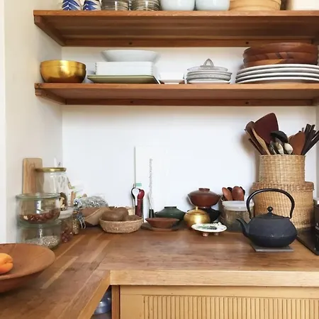 Beautiful Parisian Apt- Buttes-Chaumont Park Paris