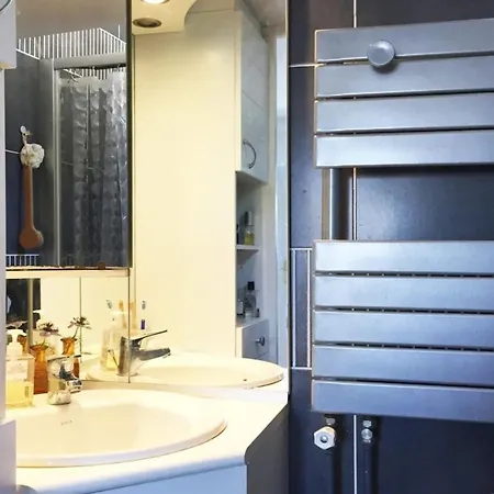 Apartamento Beautiful Parisian Apt- Buttes-Chaumont Park